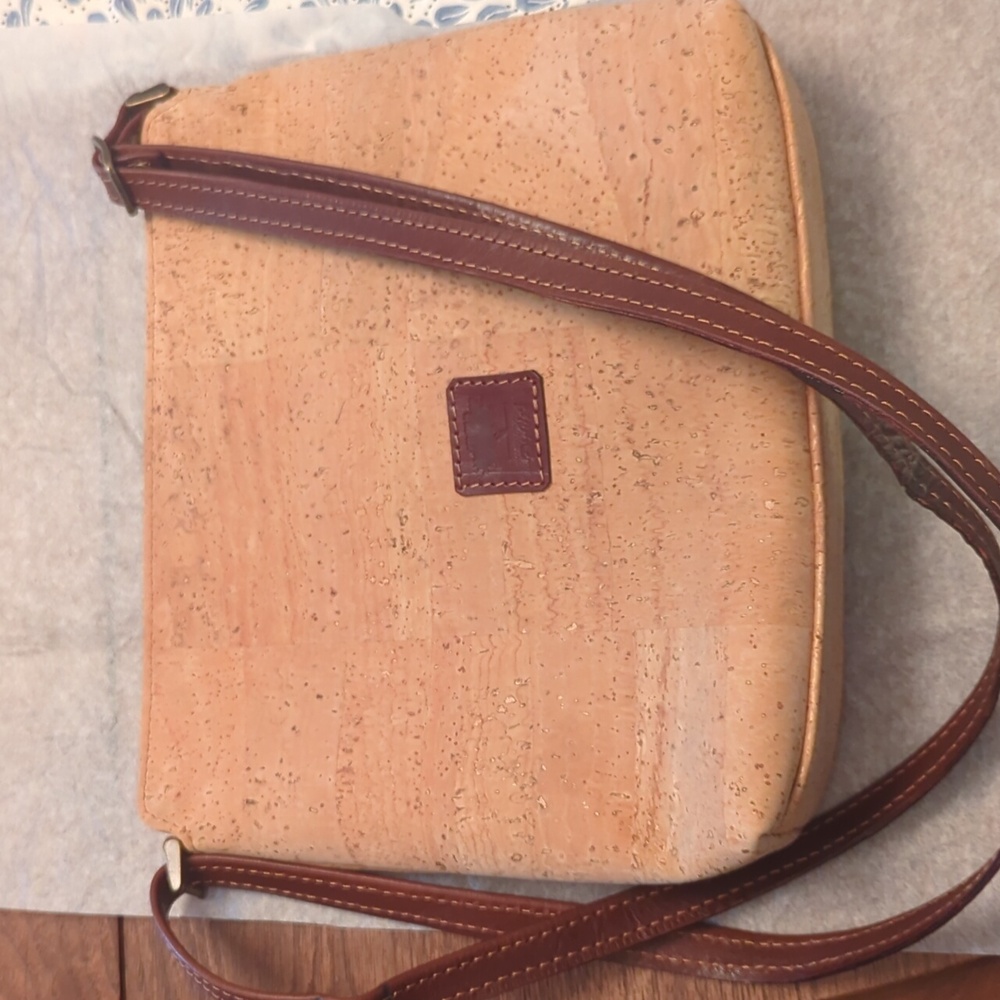 Diva Genuine Cork purse
